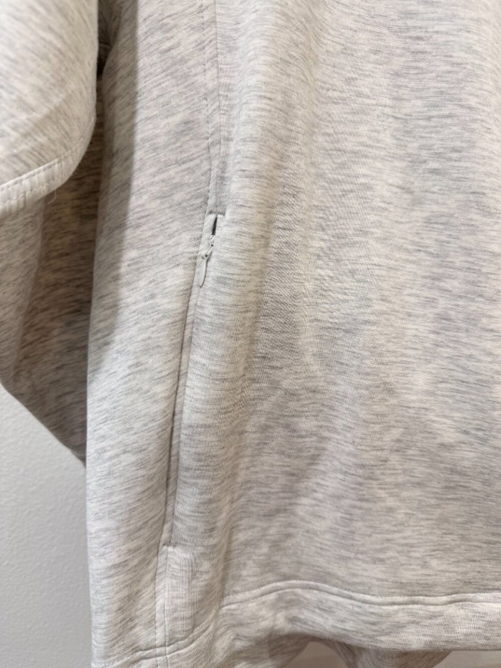 Danskin Mock Neck Sweatshirt - Size XL - Picture 3 of 6